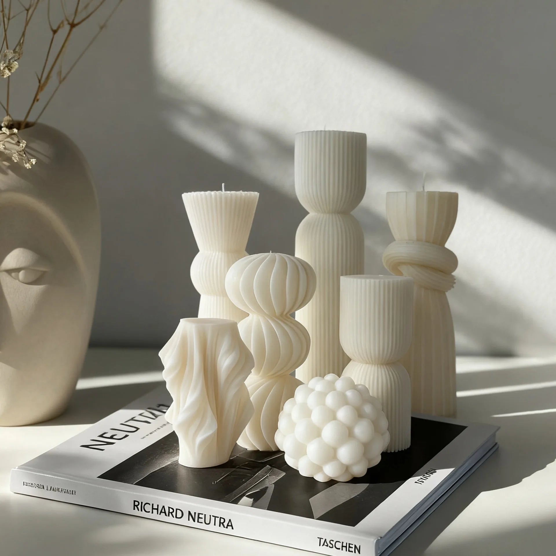 Velas aromáticas con formas geométricas
