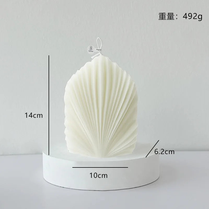 Velas aromáticas con formas geométricas