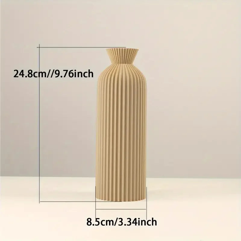 Elegante jarrón de plástico, decorativo para el hogar .