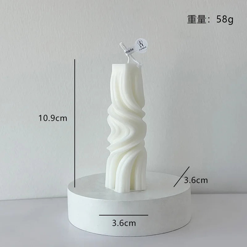 Velas aromáticas con formas geométricas